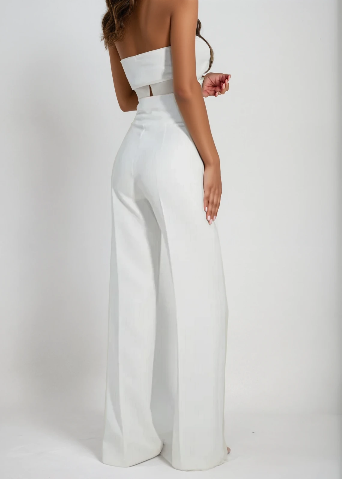 Stephanie – Białe Spodnie z Wysokim Stanem i Szerokimi Nogawkami